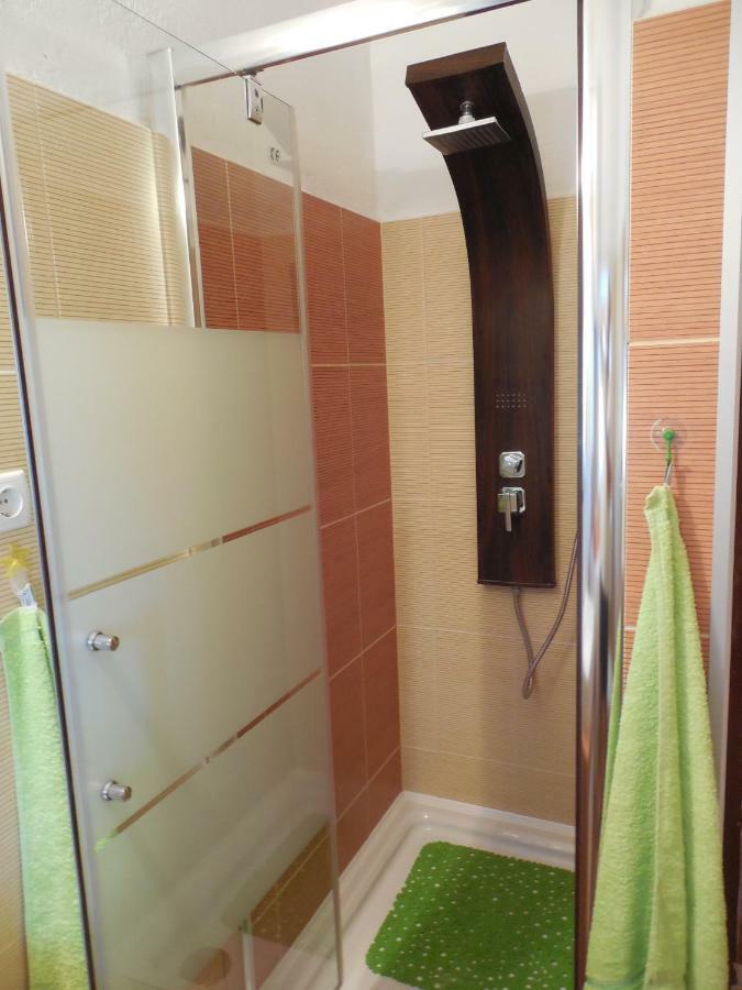 Orange Bamboo Suite سبليت الغرفة الصورة